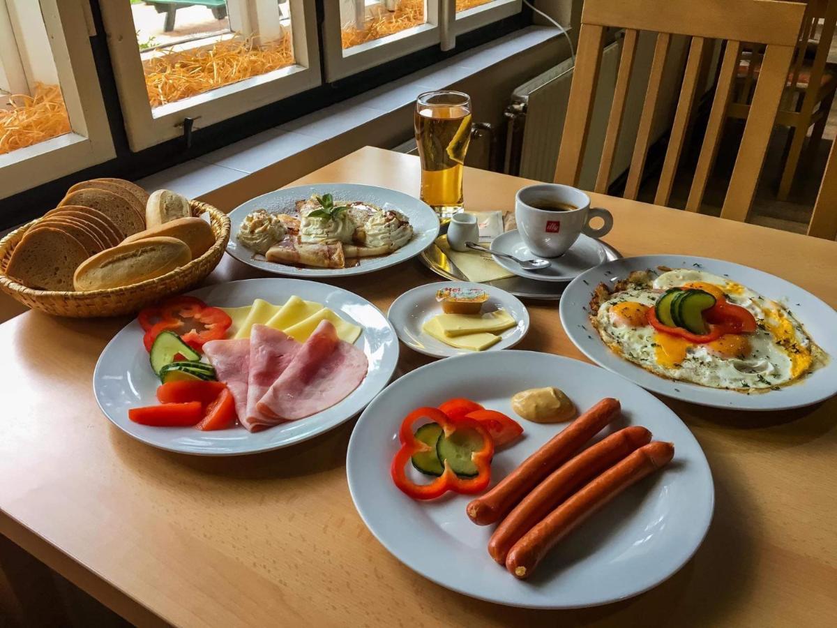 Hotel Dymnik Rumburk Dış mekan fotoğraf